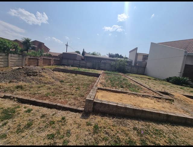 777M² VACANT LAND FOR SALE IN VANDERBIJLPARK SW 5